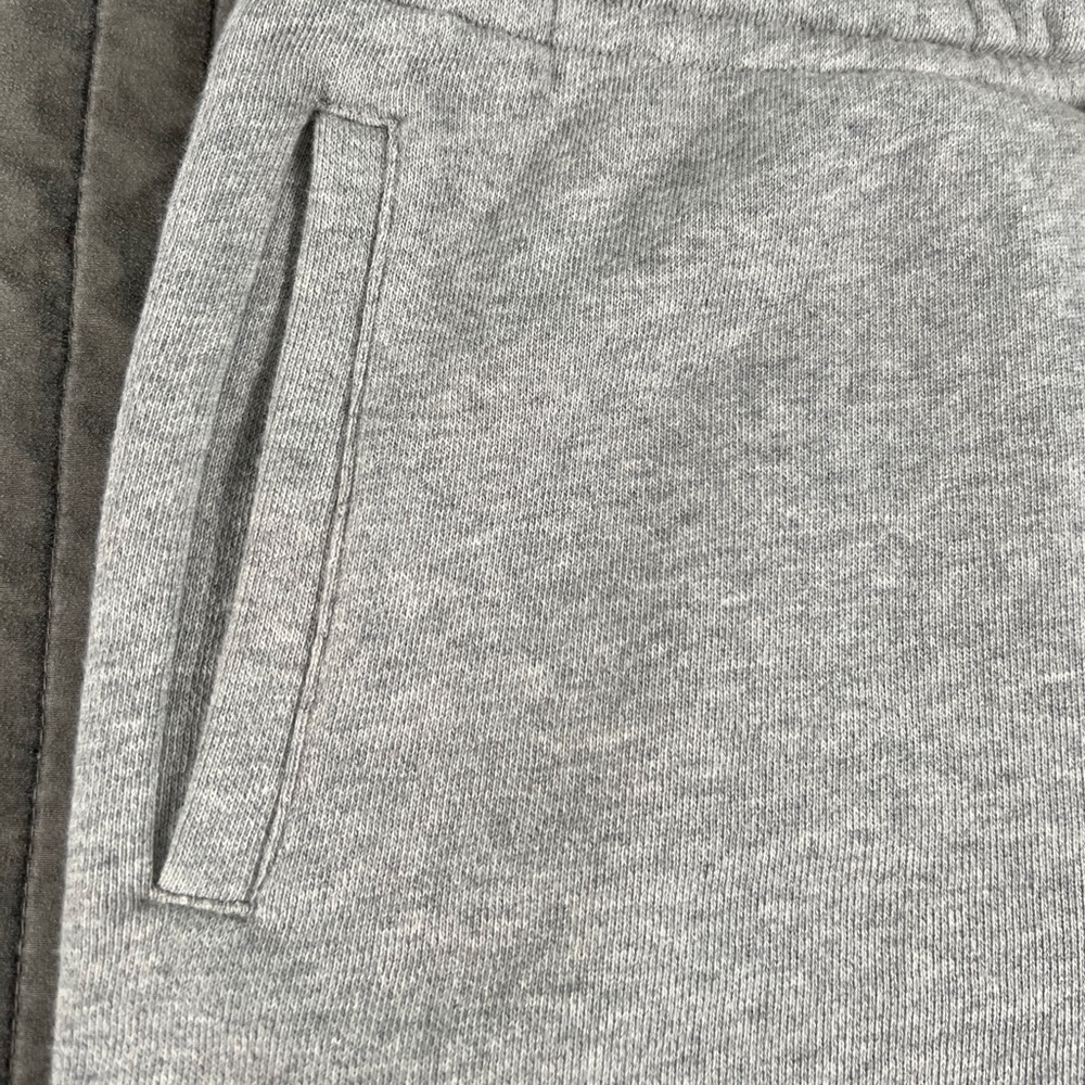 🛑SOLD🛑🐉GUCCI GARDEN EMBROIDERED SWEATPANTS🐉 - Picture 8 of 11